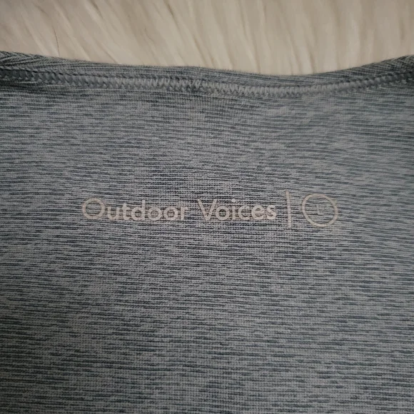 Outdoor Voices Blue Quartz Slashback Crop Activewear Top Size Large - Picture 7 of 11